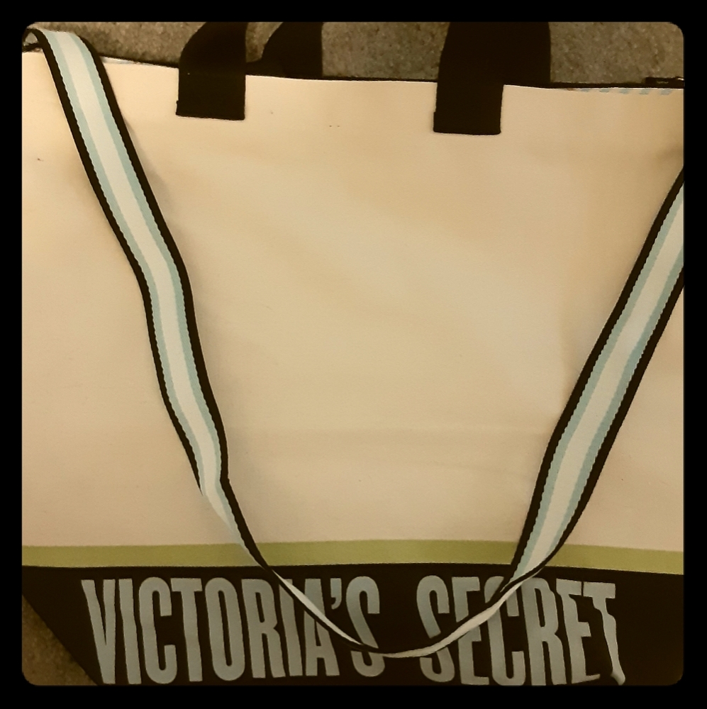 Vs two in one tote
